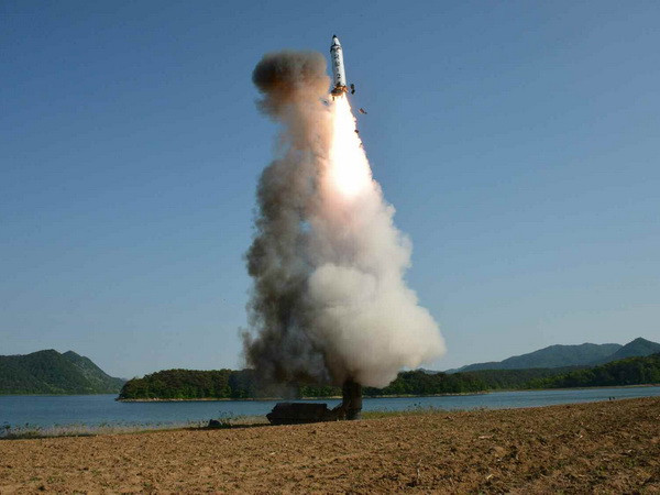 Triều Tiên công bố nhiều tấm ảnh Trái Đất chụp từ không gian vũ trụ ảnh 1