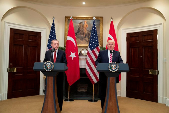 Thổ Nhĩ Kỳ triệu Đại sứ Mỹ về vụ đụng độ tại Washington ảnh 1