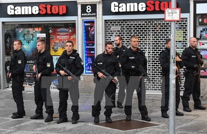 Cảnh sát Đức bắt thêm nghi can khủng bố là người tị nạn Syria ảnh 1