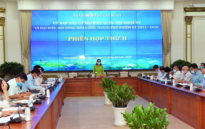 Quang cảnh Phiên họp thứ 2 Ủy ban Bầu cử Thành phố Hồ Chí Minh. (Ảnh: Xuân Khu/TTXVN) TP.HCM: Tạo điều kiện thuận lợi nhất cho người nộp hồ sơ ứng cử ảnh 1