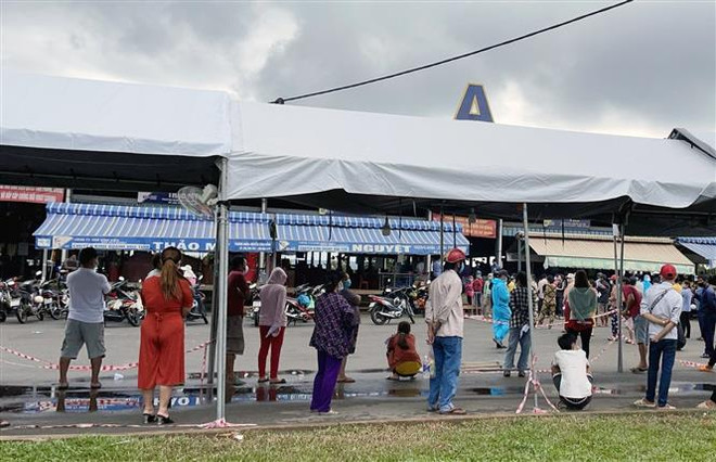 Chống dịch COVID-19 quyết liệt và mạnh mẽ hơn, đoàn kết hơn ảnh 1