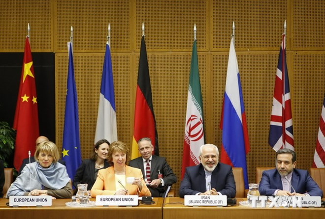 EU kéo dài quyết định nới lỏng biên pháp trừng phạt với Iran ảnh 1