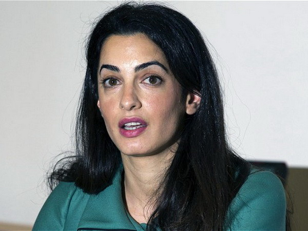 Hôn thê của George Clooney tham gia điều tra tội ác chiến tranh ảnh 1