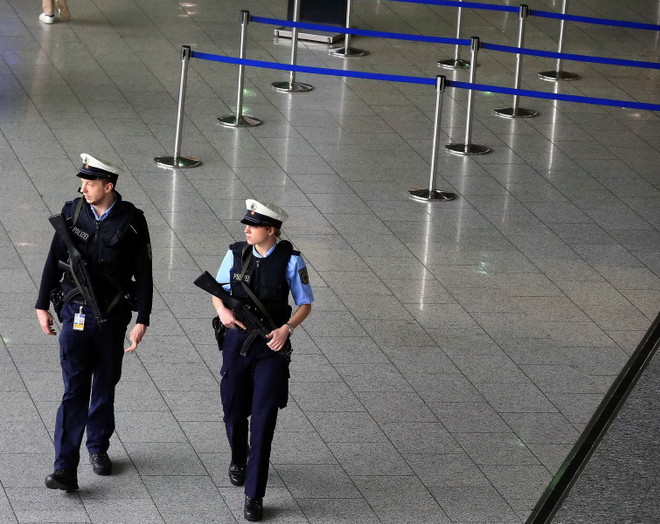 An ninh Đức bắt 5 nghi can thành lập nhóm khủng bố cánh hữu ảnh 1