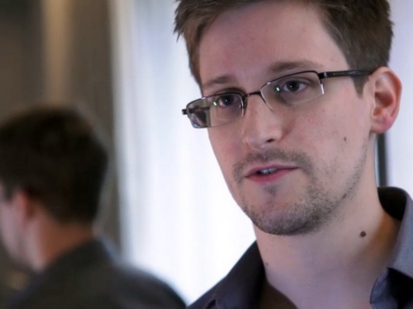 Lãnh đạo NSA bất ngờ xin ân xá cho Edward Snowden ảnh 1