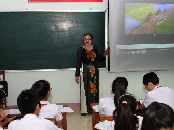 Giáo viên giảng dạy môn lịch sử hiện nay chịu nhiều áp lực ảnh 1