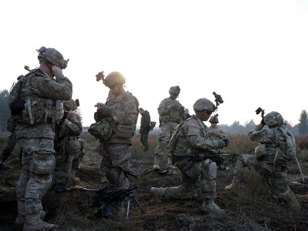 Ba Lan, Ukraine và Litva triển khai lữ đoàn chung vào năm 2017 ảnh 1