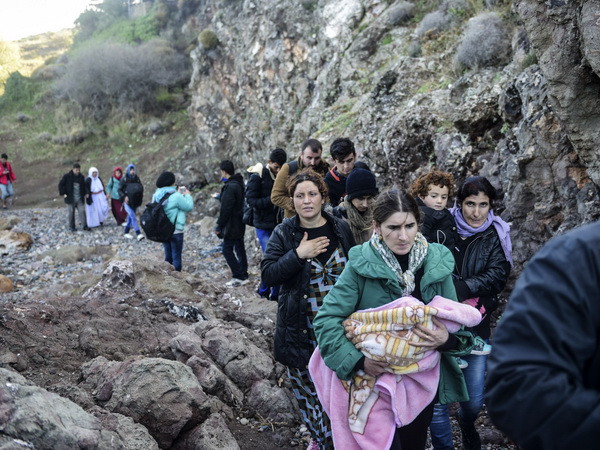 EU cân nhắc tạm ngừng Hiệp ước miễn thị thực Schengen ảnh 1