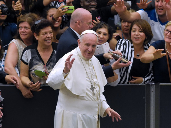 Giáo hoàng Francis kêu gọi một lệnh ngừng bắn mới tại Syria ảnh 1