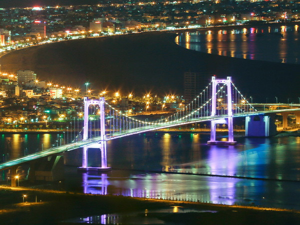 Đà Nẵng tổ chức nhiều hoạt động văn hóa nghệ thuật chào 2015 ảnh 1