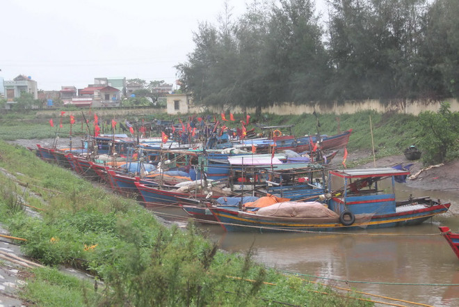 Bão số 3 đi vào các tỉnh Hải Phòng và Thái Bình, giật cấp 10-12 ảnh 1