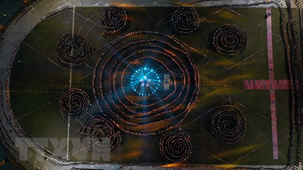 2022 người tham gia vòng đại xòe Thái ở lễ nhận bằng Di sản của UNESCO ảnh 1