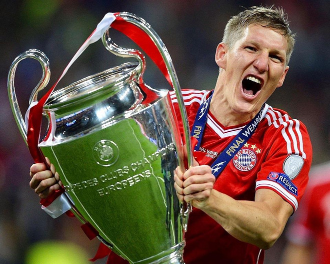 Bastian Schweinsteiger chính thức giã từ sự nghiệp bóng đá ảnh 1
