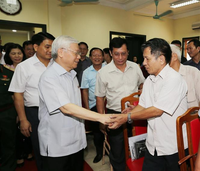 Tổng Bí thư tiếp xúc cử tri: Càng cán bộ cấp cao càng phải nêu gương ảnh 1