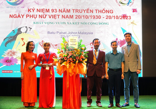Xây dựng cộng đồng gắn kết phụ nữ Việt Nam tại Malaysia ảnh 1