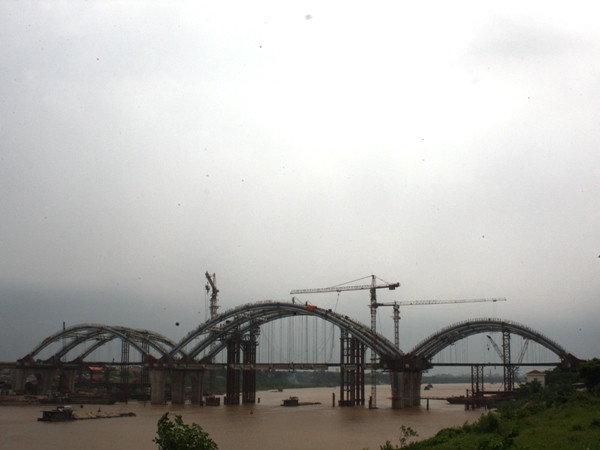 Chùm ảnh cầu Đông Trù nối hai bờ Long Biên-Đông Anh ảnh 1