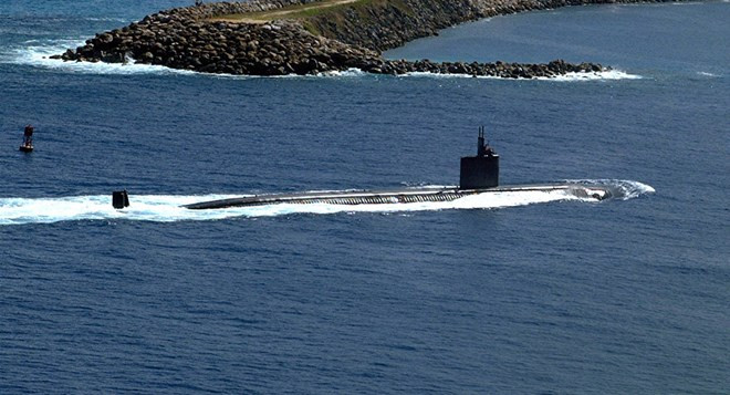 Tàu ngầm hạt nhân Columbia của Mỹ đã cập cảng Nhật Bản ảnh 1