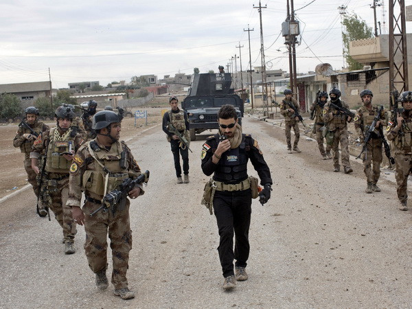 Lực lượng Iraq vấp phải sự phản kháng mạnh mẽ khi tiến vào Mosul ảnh 1