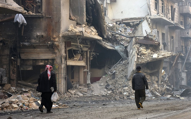 LHQ: IS đang ở thế phòng thủ và khủng hoảng tài chính nặng nề ảnh 1