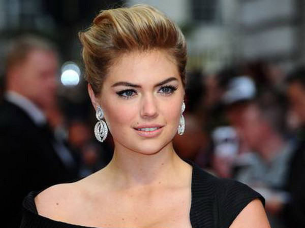 Quỹ ung thư không nhận quyên góp từ những người xem ảnh "nóng" ảnh 1