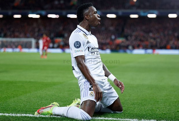 Real Madrid lập hàng loạt kỷ lục sau màn vùi dập Liverpool ảnh 2