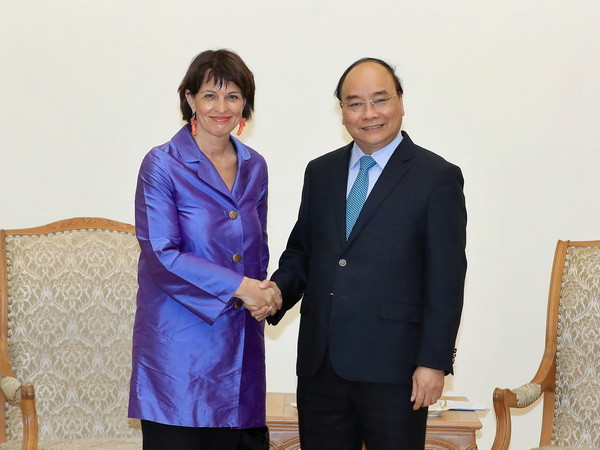 Việt Nam coi trọng củng cố, tăng cường quan hệ hữu nghị với Thụy Sĩ ảnh 1