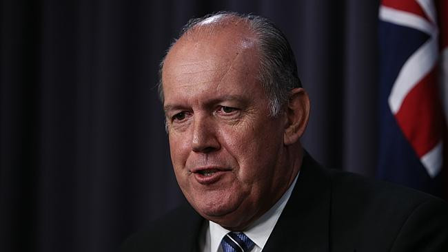 Thủ tướng Australia bất ngờ thay Bộ trưởng Quốc phòng ảnh 1