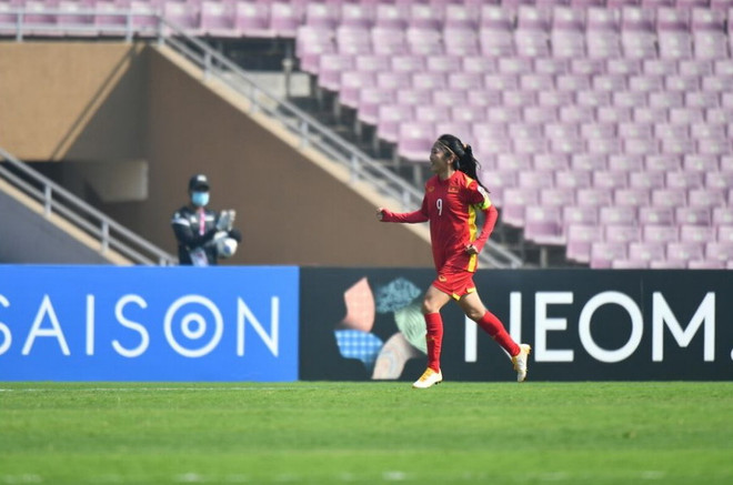 Đánh bại Thái Lan, tuyển nữ Việt Nam chạm tay vào vé dự World Cup ảnh 2