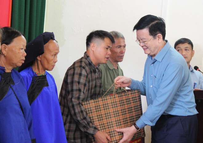 TTXVN_1309 Ban Dan van Trung uong Lang Son.jpg