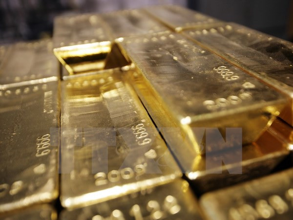 Đồng USD yếu đi hỗ trợ giá vàng tại thị trường Mỹ tăng nhẹ ảnh 1