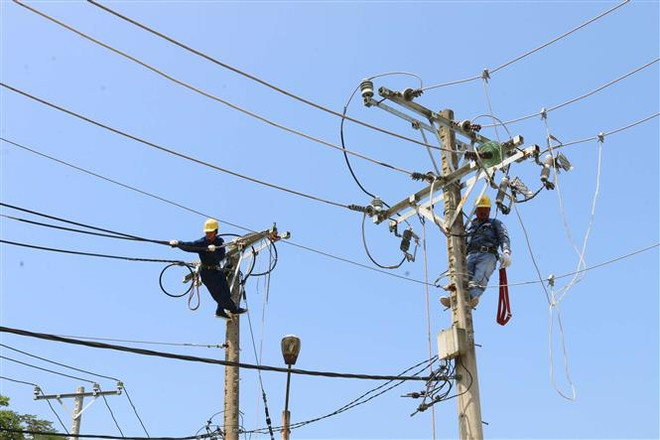 EVN sẽ giảm tiền điện đợt 2 cho khách hàng ảnh hưởng dịch COVID-19 ảnh 1