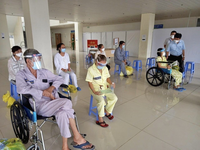 Quyết liệt triển khai các giải pháp giảm tử vong do COVID-19 ảnh 2