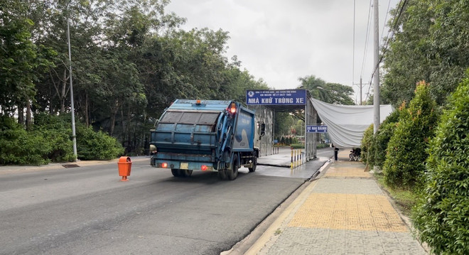 Rác thải y tế ở các điểm nóng COVID-19: Liên kết xử lý, tránh bị động ảnh 2