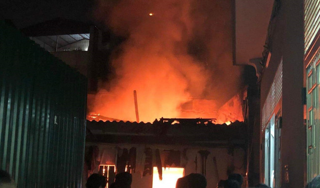 Hà Nội: Cháy phòng trọ ở phường Định Công khiến 3 người tử vong ảnh 1