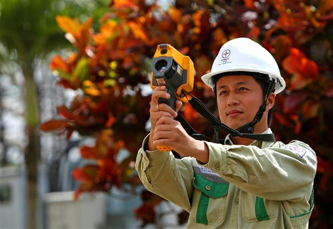 Đường dây 500kV Bắc-Nam mạch 1: 25 năm Hệ thống điện chung 'nhịp đập' ảnh 1