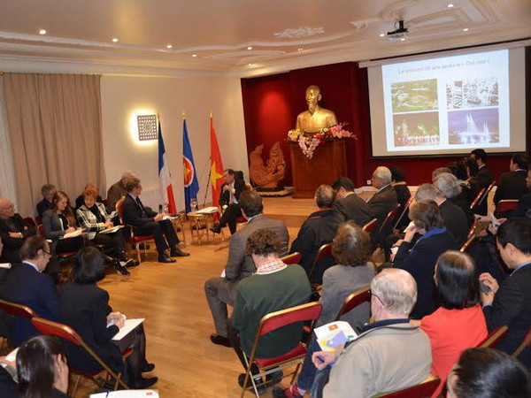 Tọa đàm về những thành tựu đổi mới của Việt Nam tại Pháp ảnh 1