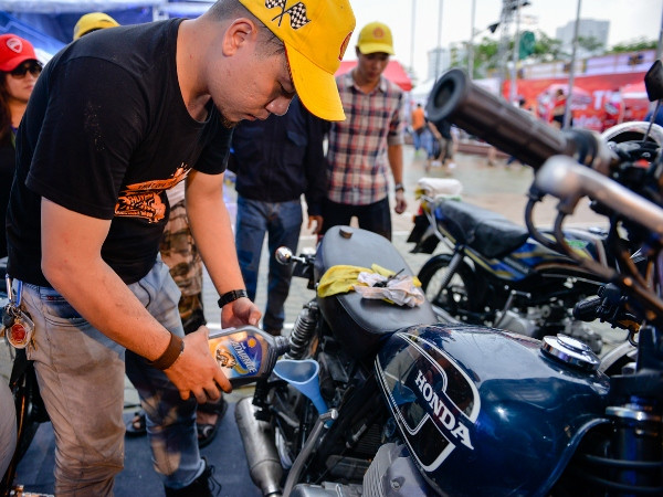 Những mẹo nhỏ giúp lái xe tiết kiệm nhiên liệu, hiệu quả, an toàn ảnh 1