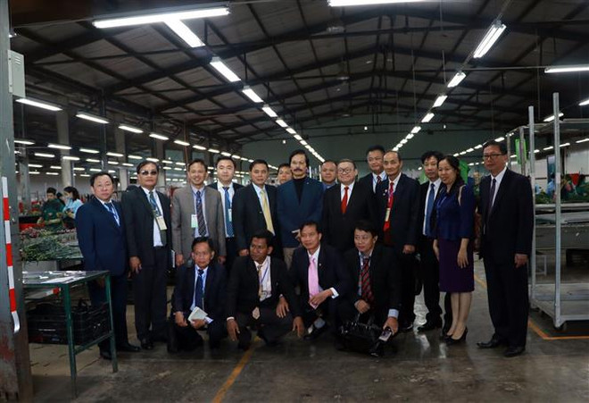 Bế mạc Chương trình gặp gỡ hữu nghị nông dân Việt-Lào-Campuchia ảnh 1