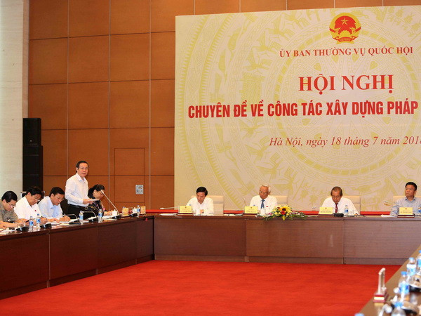 Đổi mới tư duy, cách làm trong công tác xây dựng pháp luật ảnh 1