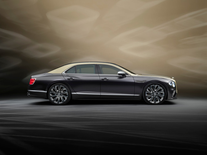 Flying Spur Mulliner - 2.jpg