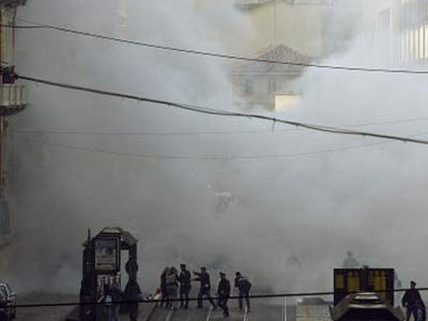 40 phần tử nổi loạn chết trong hàng loạt vụ nổ ở Tân Cương ảnh 1