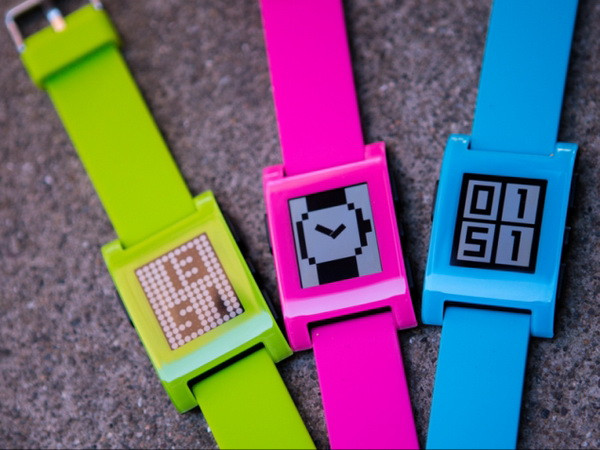 Trình làng đồng hồ thông minh phiên bản giới hạn đầy màu sắc ảnh 1