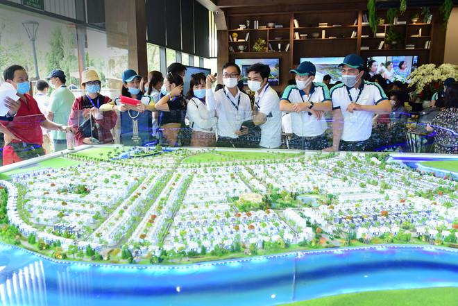 Trải nghiệm biệt thự mẫu đô thị đảo Phượng Hoàng bằng đường sông ảnh 9