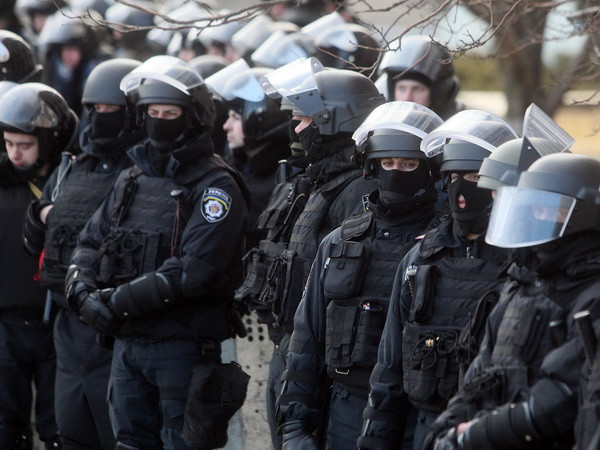 Ukraine chưa có kế hoạch điều quân vào bán đảo Crimea ảnh 1