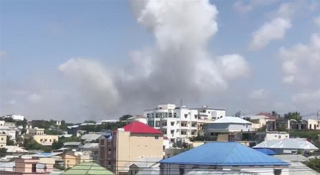 Somalia: Nổ lớn ở thủ đô Mogadishu là do đánh bom liều chết ảnh 1