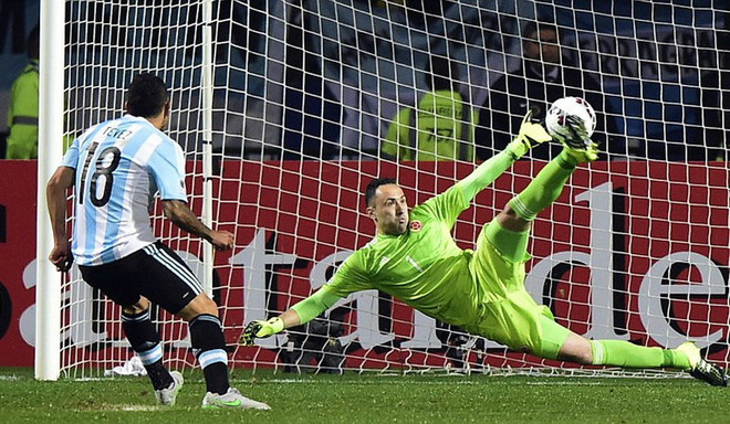 Argentina đánh bại Colombia sau loạt sút luân lưu kịch tính ảnh 1