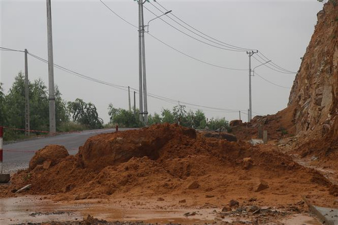 Gia Lai: Chủ động sơ tán người dân ra khỏi vùng nguy cơ xảy ra lũ quét ảnh 1