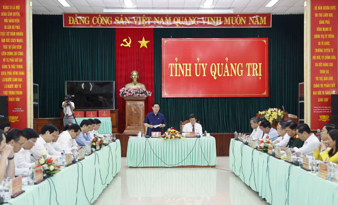 Chủ tịch Quốc hội làm việc với Ban Thường vụ Tỉnh ủy Quảng Trị ảnh 2