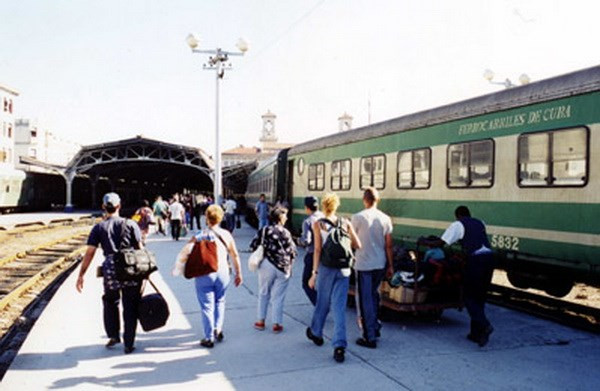 Nga hỗ trợ Cuba 190 triệu euro hiện đại hóa hệ thống tàu hỏa ảnh 1