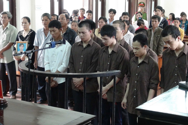 53 năm tù cho 8 đối tượng hành hung đến chết một học sinh ở Bình Phước ảnh 1